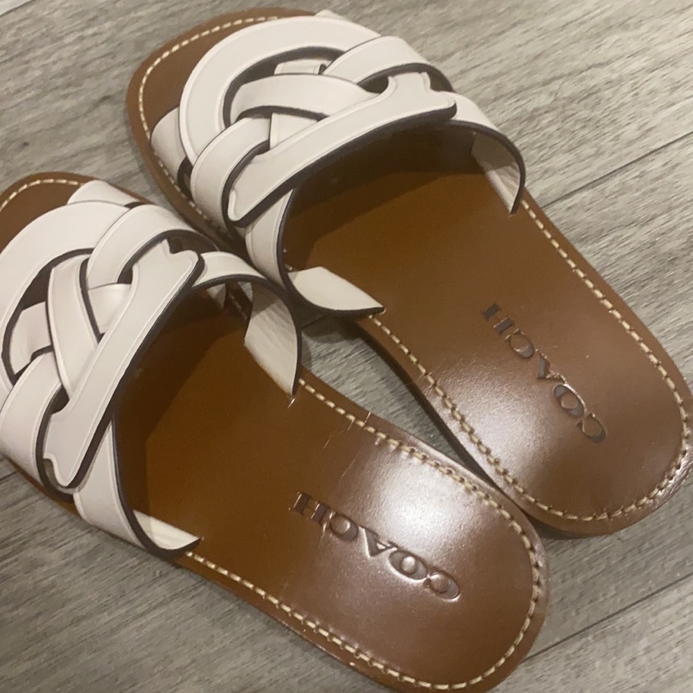 Coach sandals in real leather upper cream color. Only worn once for a date. - Picture 2 of 8